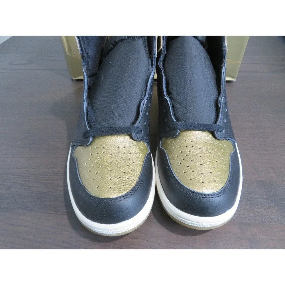Air Jordan 1 Retro High OG Black Metallic Gold Mens Size 11.5 DZ5485-071 Shoes